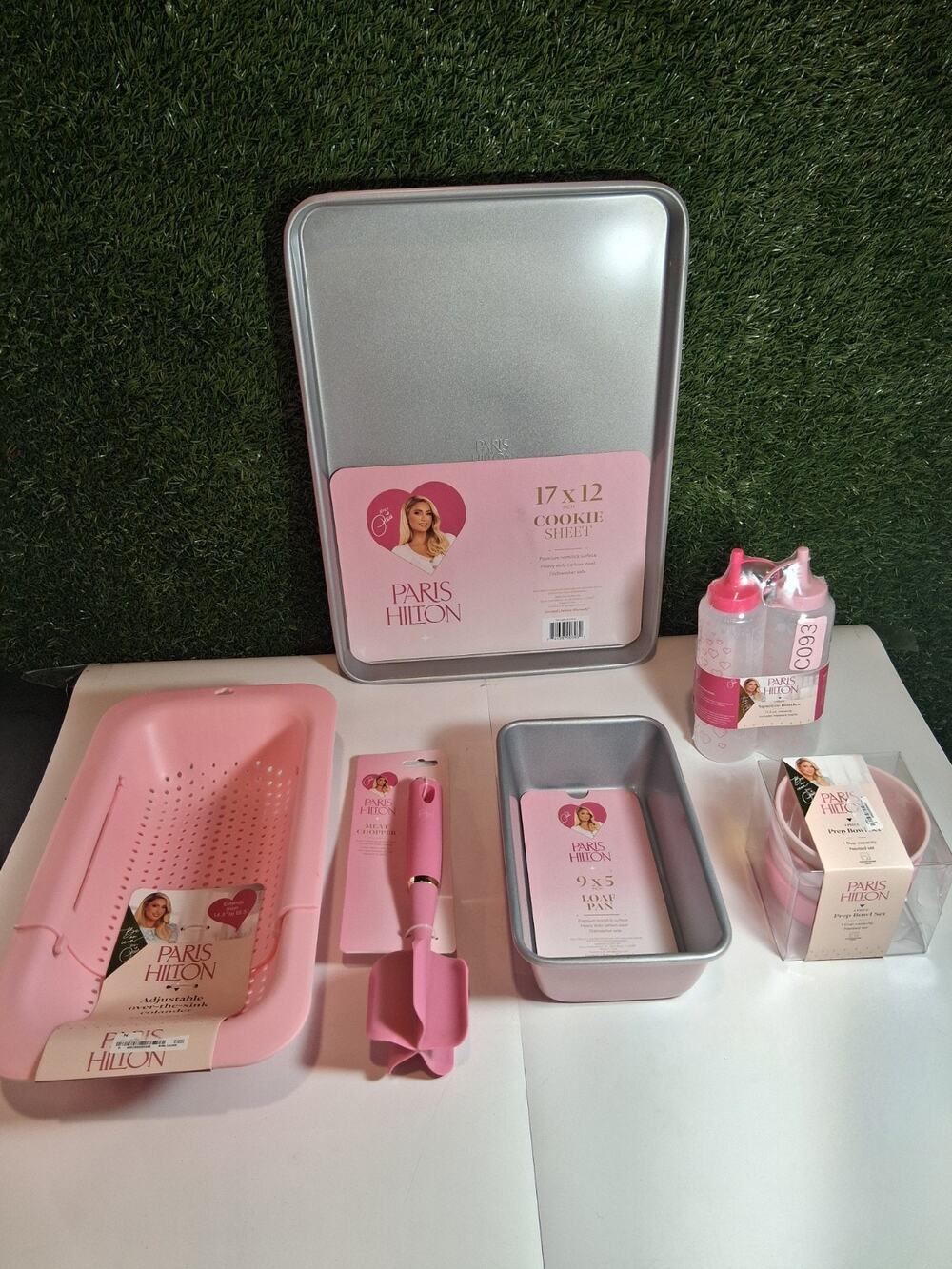 Paris Hilton Pink Kitchen Utensils Baking Pans Lot Cookie Sheet Colander Bowls